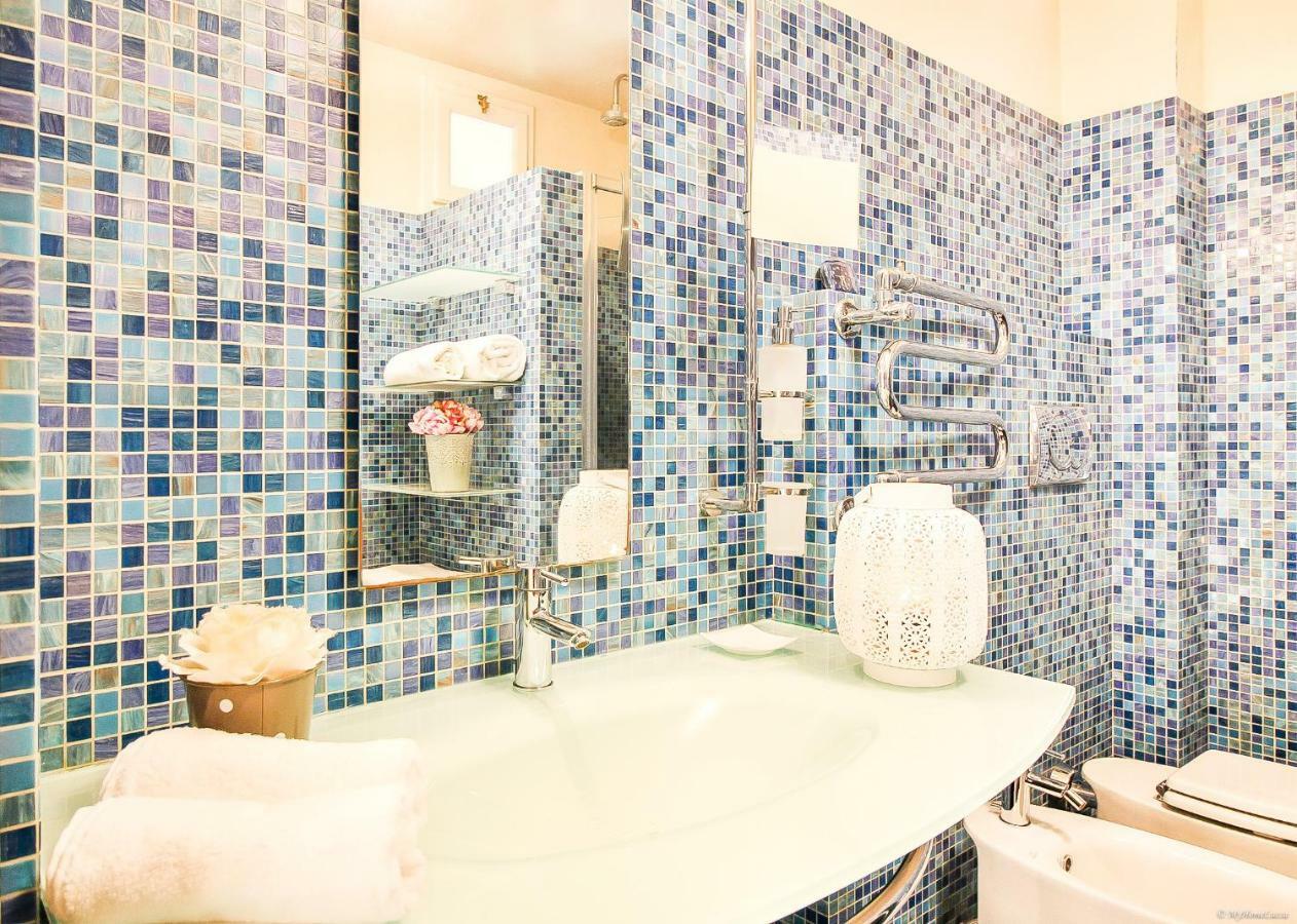 Apartment Guinigi With Private Courtyard 루카 외부 사진